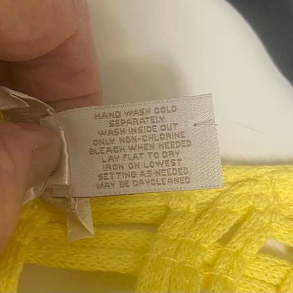 Chico’s Yellow Knit Bonnie Shrug - Picture 4 of 5